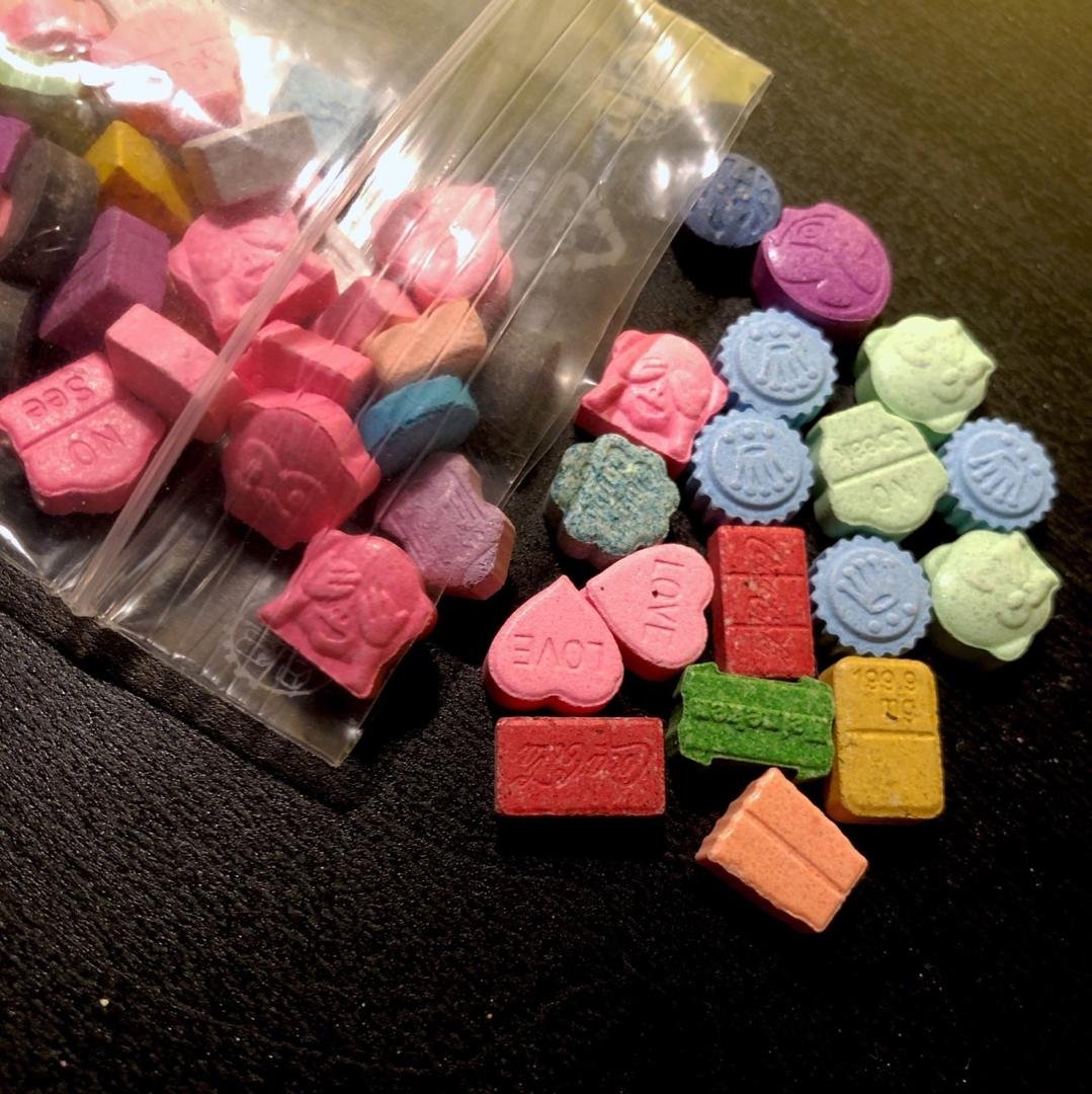 Ecstasy Tablet 220mg - Laughing Faces x5