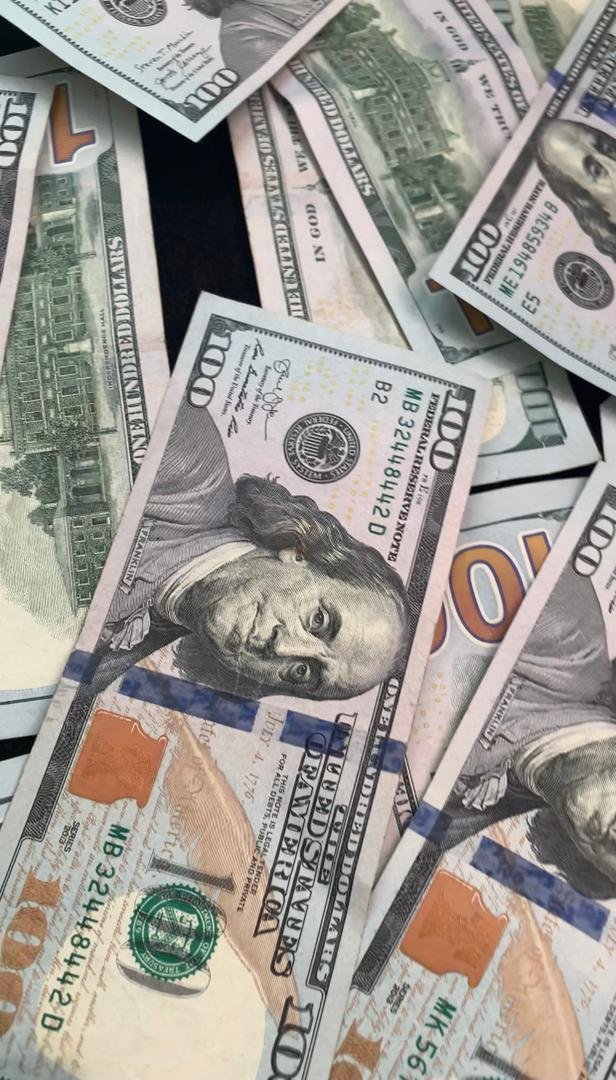 Undetectable counterfeit Banknotes